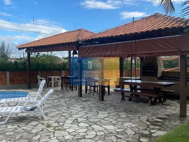 Casa 2 quartos e 2 banheiros, para alugar, no bairro Santana em Gravatá