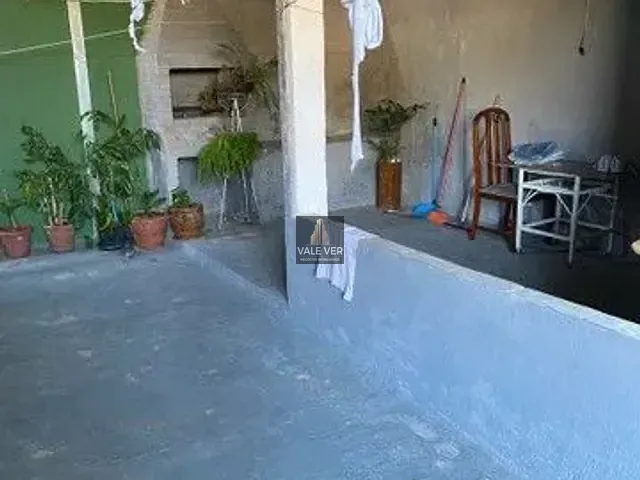 Casa com 250m² 2 quartos e 2 banheiros, à venda, no bairro Costinha em São José dos Campos