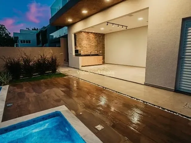 Casa com 360m² 3 quartos e 5 banheiros, à venda, no bairro BAIRRO DOS PIRES em Atibaia