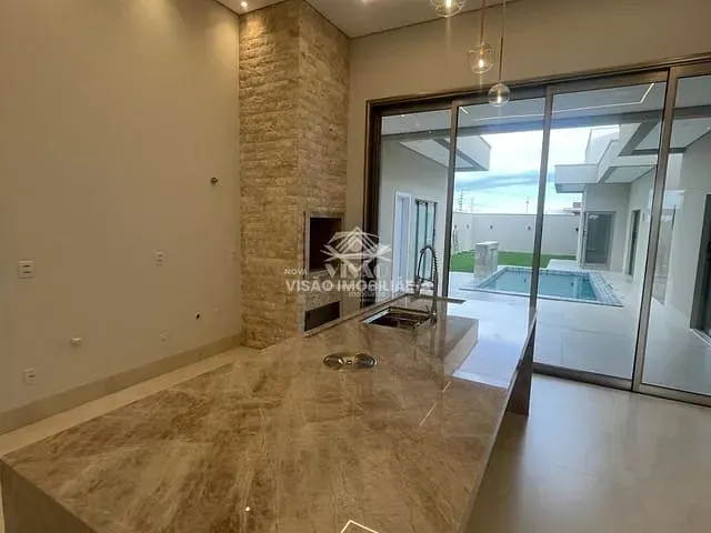 Casa com 420m², à venda, no bairro RECANTO SUÍÇO em Sinop
