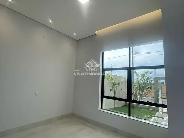 Casa com 420m², à venda, no bairro RECANTO SUÍÇO em Sinop