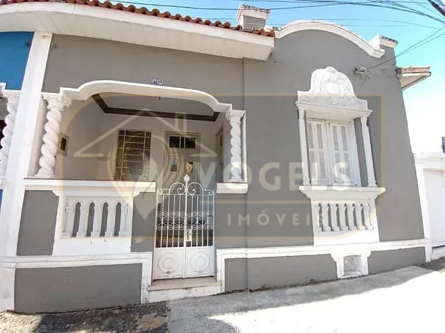 Casa 3 quartos e 2 banheiros, à venda, no bairro Centro em Mogi Mirim