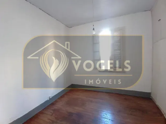 Casa 3 quartos e 2 banheiros, à venda, no bairro Centro em Mogi Mirim