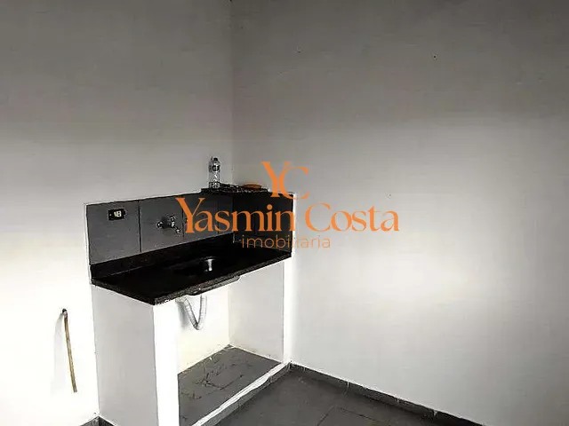Casa com 506m² 3 quartos e 1 banheiro, à venda, no bairro Centro em Cambuí