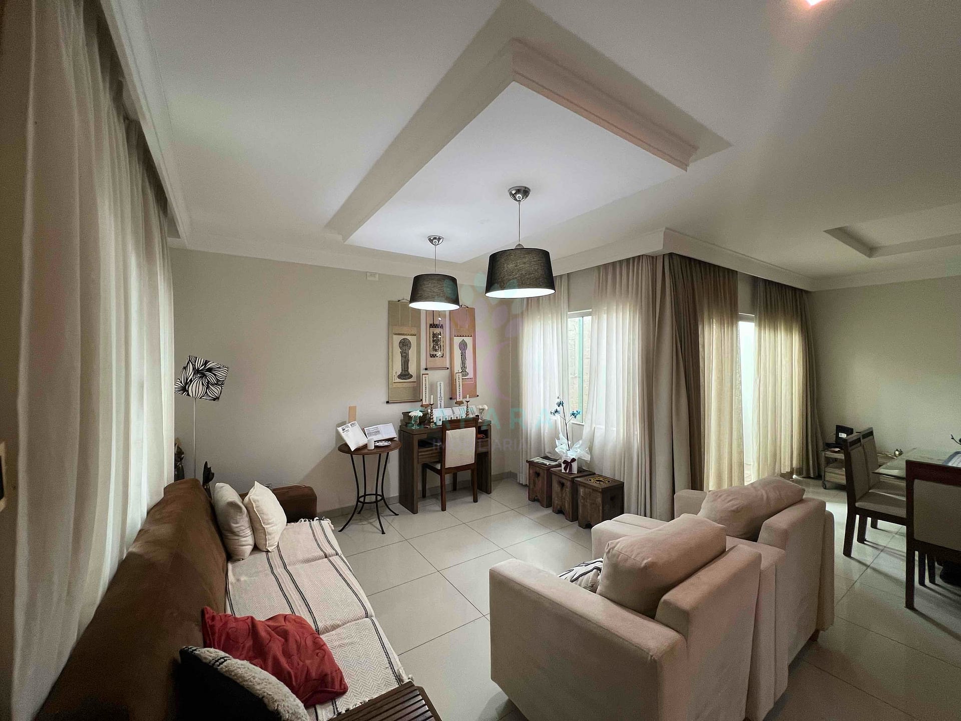 Casa para alugar com 4 quartos, 180m² - Foto 3