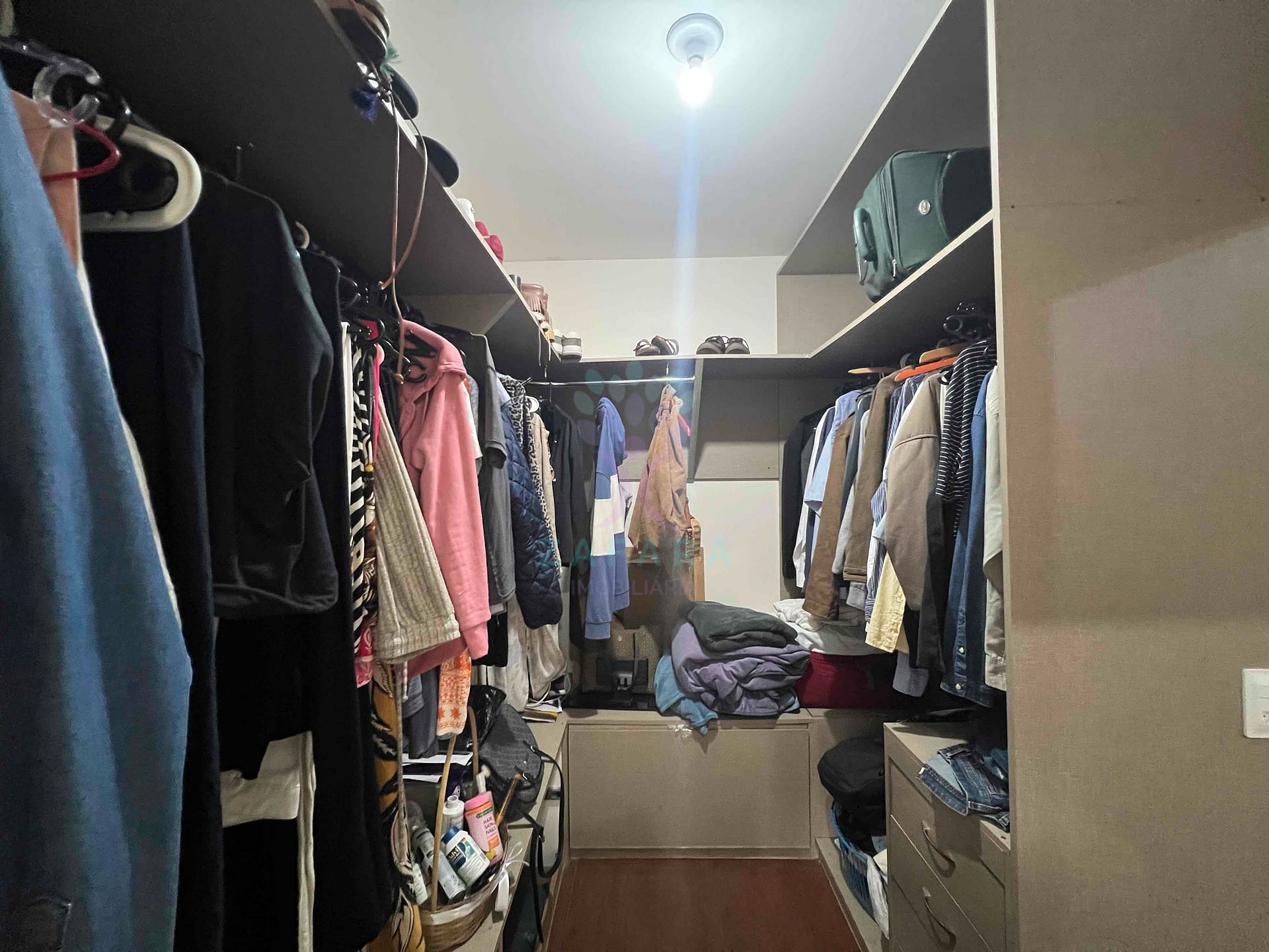 Casa para alugar com 4 quartos, 180m² - Foto 11