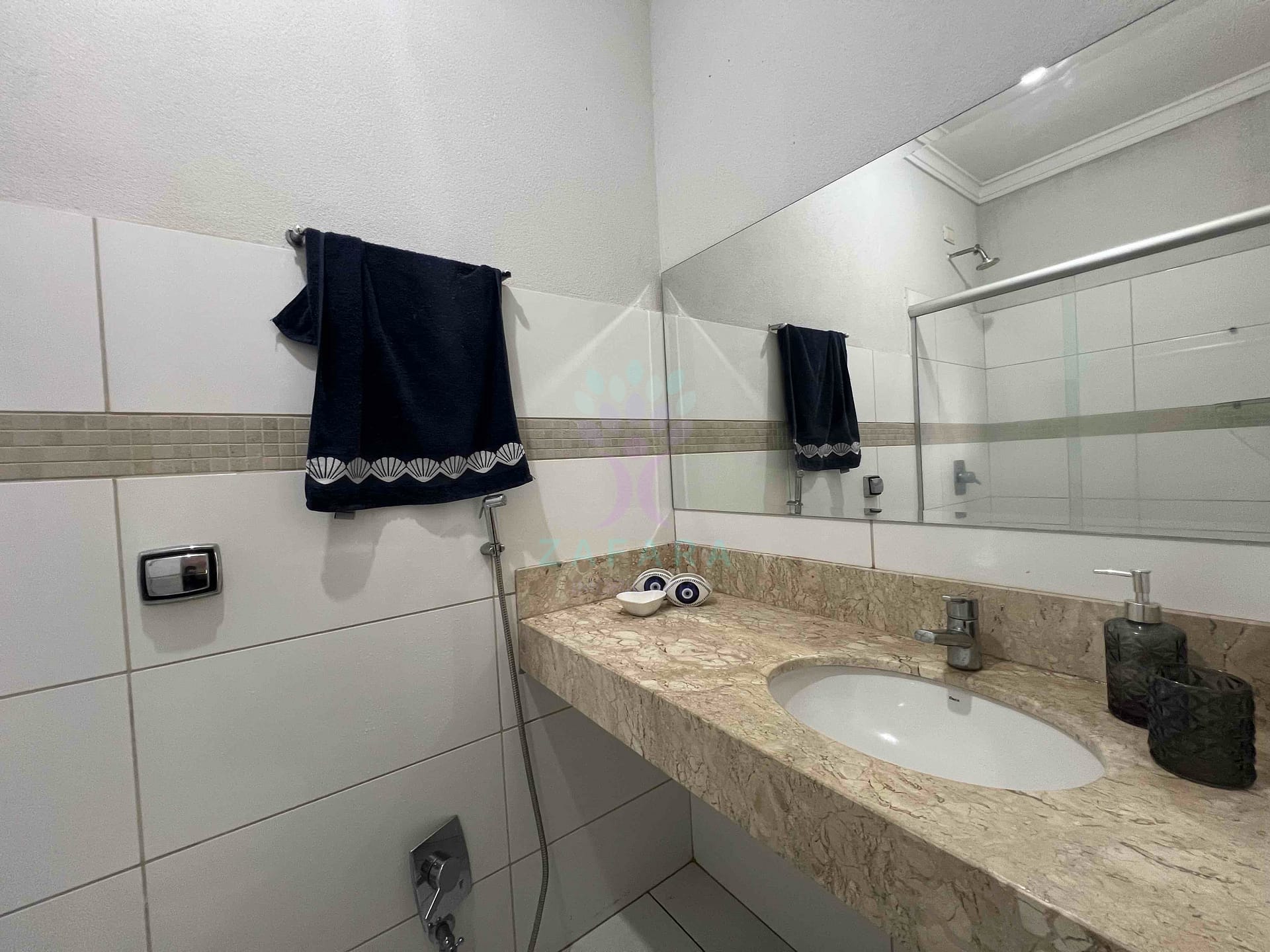 Casa para alugar com 4 quartos, 180m² - Foto 16