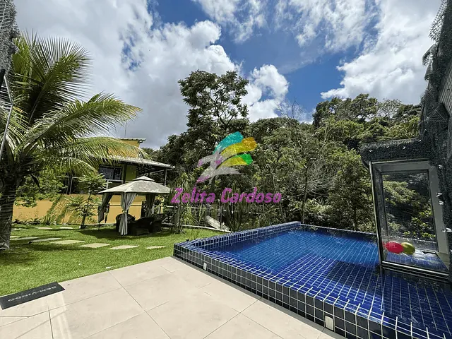 Casa com 2004m² 4 quartos e 5 banheiros, à venda, no bairro Condomínio Vale do Ouro em Ribeirão das Neves
