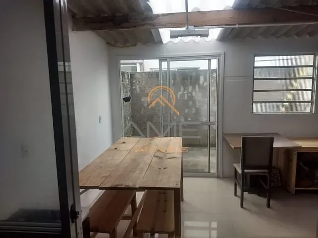 Casa com 85m² 2 quartos e 1 banheiro, à venda, no bairro Parque do Obelisco em Pelotas