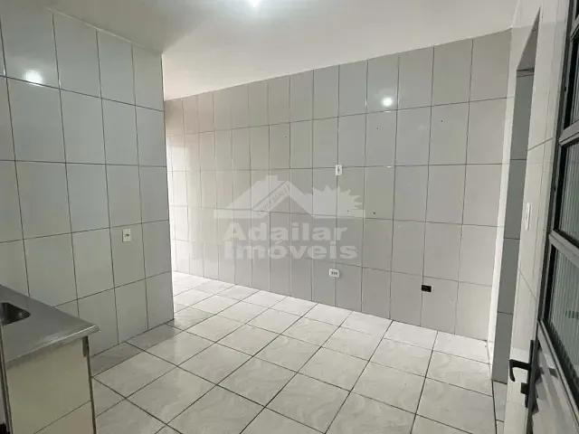 Casa 1 quarto e 1 banheiro, para alugar, no bairro Vila Nogueira em Diadema