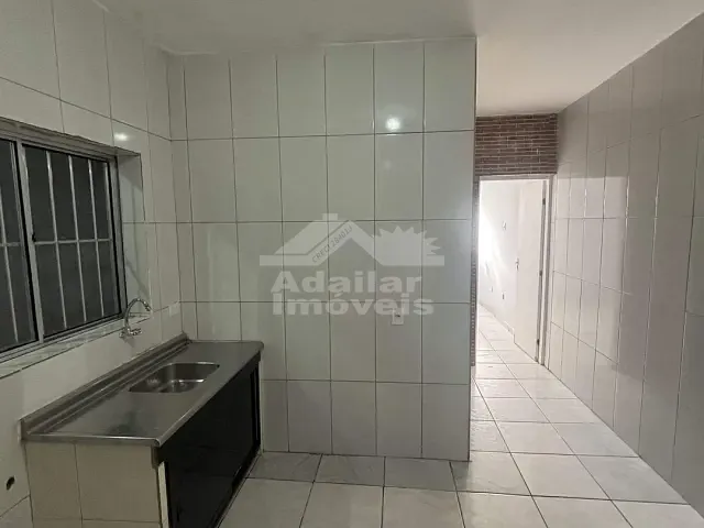 Casa 1 quarto e 1 banheiro, para alugar, no bairro Vila Nogueira em Diadema