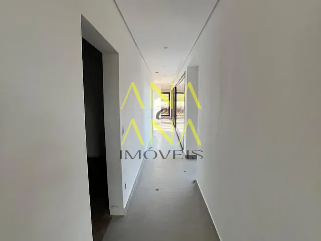 Casa com 600m² 3 quartos e 5 banheiros, à venda, no bairro Condomínio Terras de Santa Cruz em Bragança Paulista