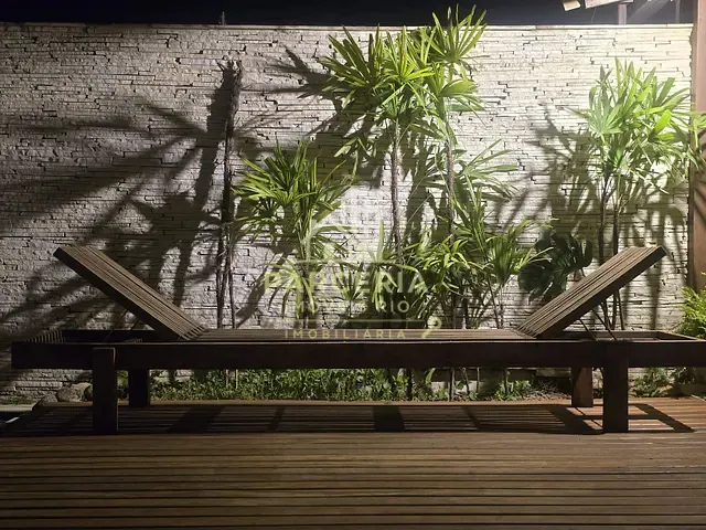 Casa com 310m² 5 quartos e 6 banheiros, à venda ou para alugar, no bairro Recreio dos Bandeirantes em Rio de Janeiro