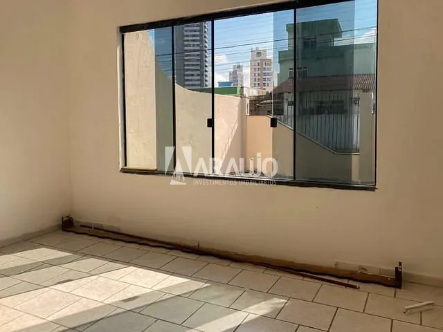 Casa com 252m² 2 quartos e 2 banheiros, à venda, no bairro São Judas em Itajaí