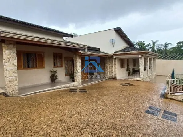 Casa com 1175m² 4 quartos e 4 banheiros, à venda, no bairro Bairro da Ponte em Itatiba