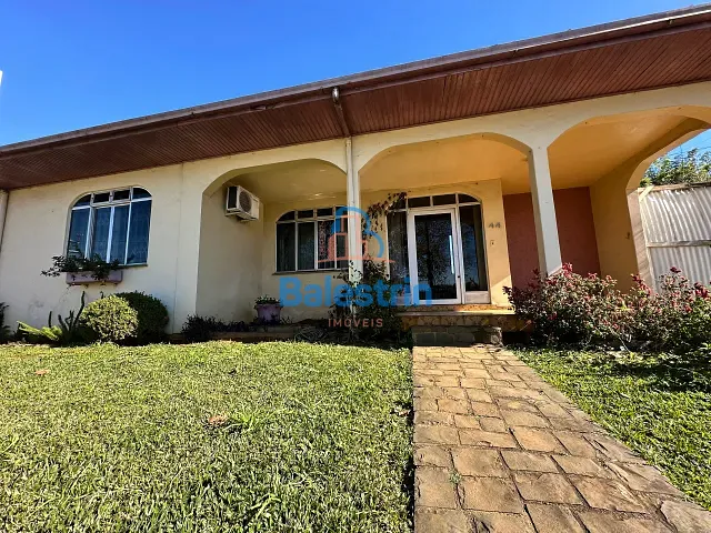 Casa 3 quartos e 3 banheiros, à venda, no bairro Bela Vista em Fraiburgo