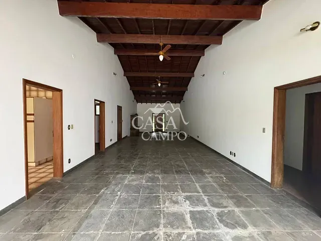Casa com 2205m² 4 quartos e 5 banheiros, à venda, no bairro Condomínio Terras de São José em Itu