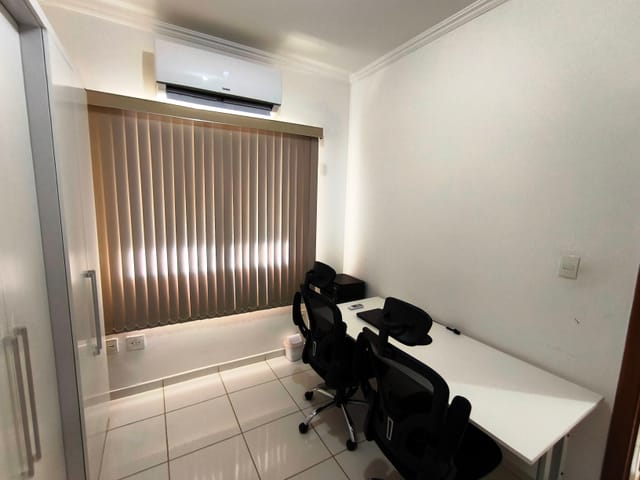 Casa 3 quartos e 3 banheiros, à venda, no bairro Cidade Nova em Governador Valadares