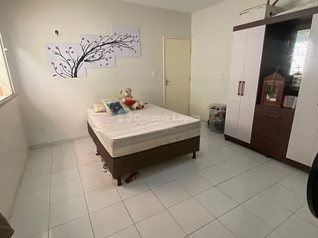 Casa 6 quartos e 2 banheiros, à venda, no bairro Fátima em Teresina