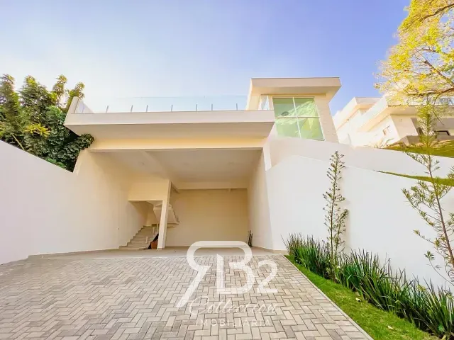 Casa com 1179m² 4 quartos e 5 banheiros, à venda, no bairro Marambaia em Vinhedo