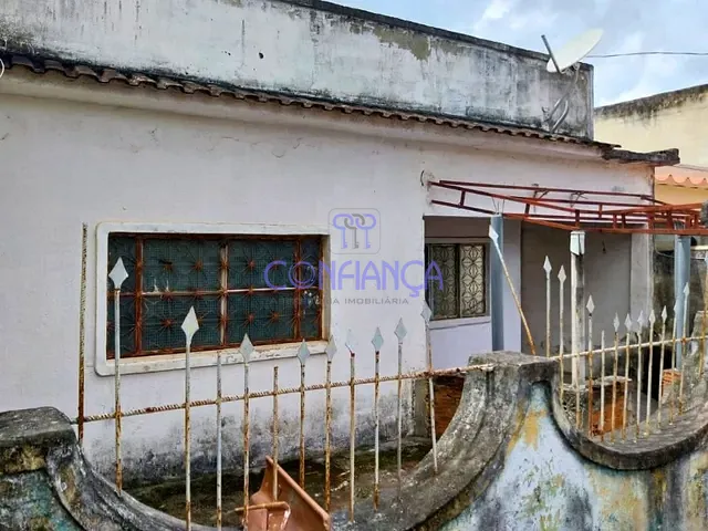 Casa com 300m² 2 quartos e 1 banheiro, à venda, no bairro Guaratiba em Rio de Janeiro