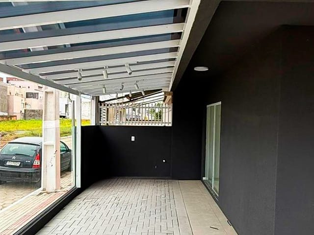 Casa 2 quartos e 2 banheiros, à venda, no bairro Itacolomi em Balneário Piçarras
