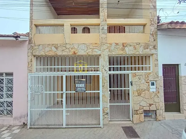 Casa 5 quartos e 3 banheiros, à venda, no bairro Centro em Porto Feliz