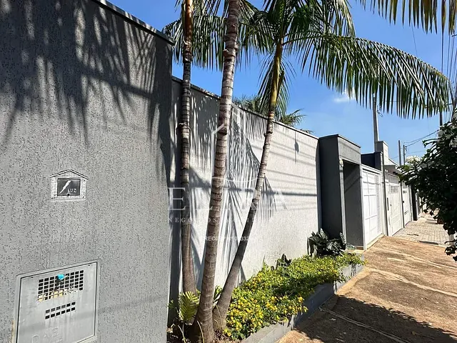Casa com 300m² 3 quartos e 4 banheiros, à venda, no bairro Parque Residencial Jaguari em Americana