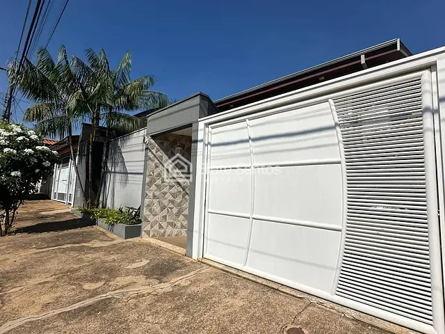Casa com 300m² 3 quartos e 4 banheiros, à venda, no bairro Parque Residencial Jaguari em Americana