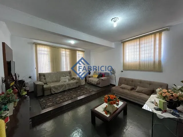 Casa com 296m² 3 quartos e 3 banheiros, à venda, no bairro Capela em Vinhedo