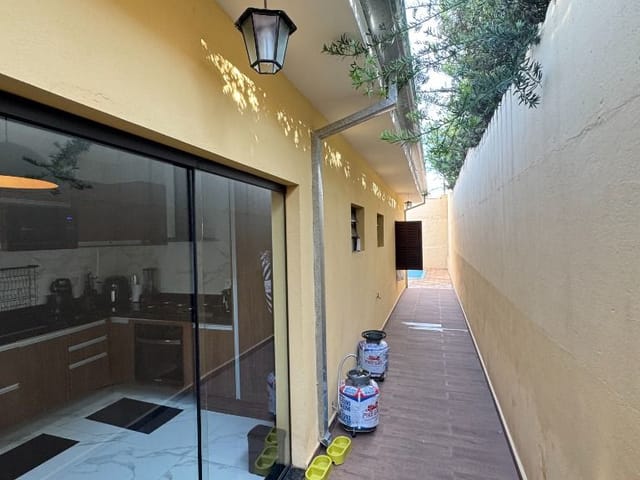 Casa com 300m² 4 quartos e 4 banheiros, à venda, no bairro Vila Doutor Laurindo em Tatuí