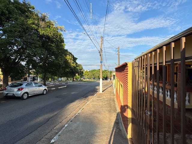 Casa com 300m² 4 quartos e 4 banheiros, à venda, no bairro Vila Doutor Laurindo em Tatuí