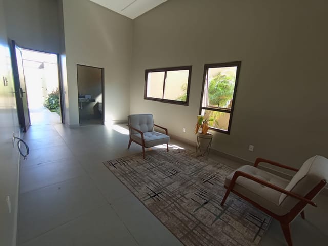 Casa com 360m² 3 quartos e 3 banheiros, à venda, no bairro Setor Cristina II Expansão em Trindade