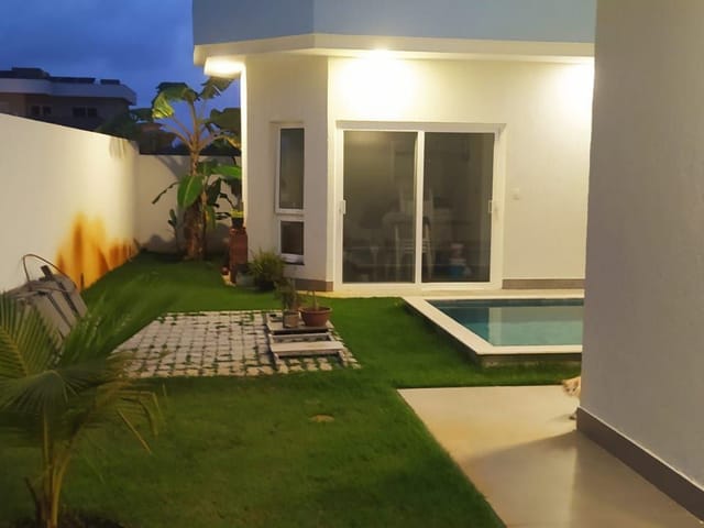 Casa com 750m² 5 quartos e 6 banheiros, à venda, no bairro Zona de Expansão (Olhos D'Agua) em Barra dos Coqueiros