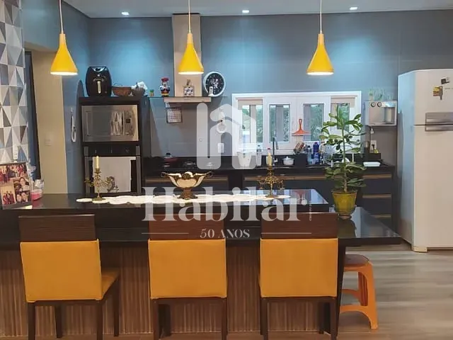 Casa com 750m² 5 quartos e 6 banheiros, à venda, no bairro Zona de Expansão (Olhos D'Agua) em Barra dos Coqueiros