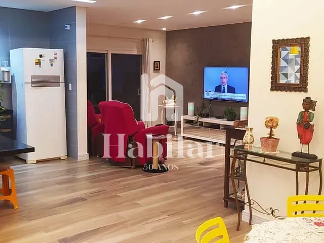 Casa com 750m² 5 quartos e 6 banheiros, à venda, no bairro Zona de Expansão (Olhos D'Agua) em Barra dos Coqueiros