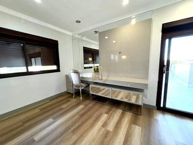 Casa com 1000m² 3 quartos e 6 banheiros, à venda, no bairro Bela Vista em Nova Mutum