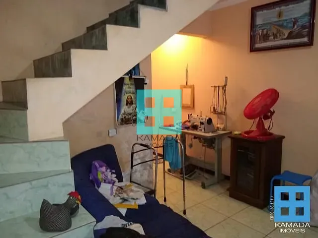 Casa com 419m² 3 quartos e 2 banheiros, à venda, no bairro Jardim Santa Brígida em Carapicuíba