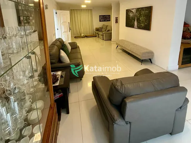 Casa 5 quartos e 5 banheiros, à venda, no bairro Jardim Luzitânia em São Paulo