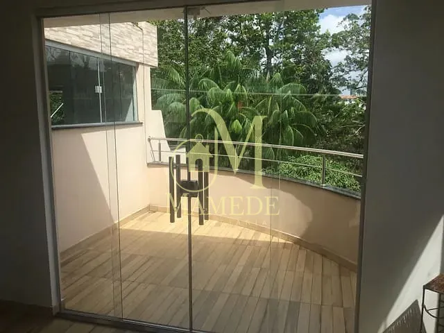Casa 6 quartos e 5 banheiros, à venda, no bairro Quarenta Horas (Coqueiro) em Ananindeua