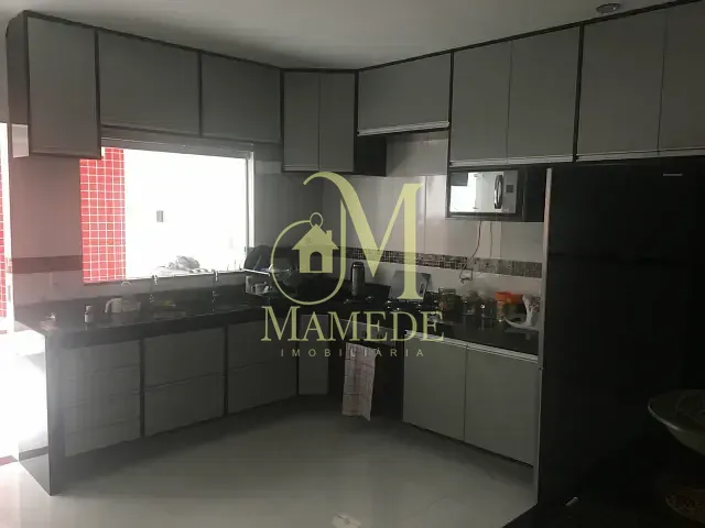 Casa 6 quartos e 5 banheiros, à venda, no bairro Quarenta Horas (Coqueiro) em Ananindeua