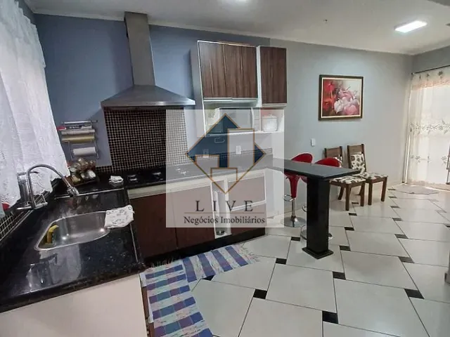 Casa com 135m² 2 quartos e 2 banheiros, à venda, no bairro Vila Castelo Branco em Campinas