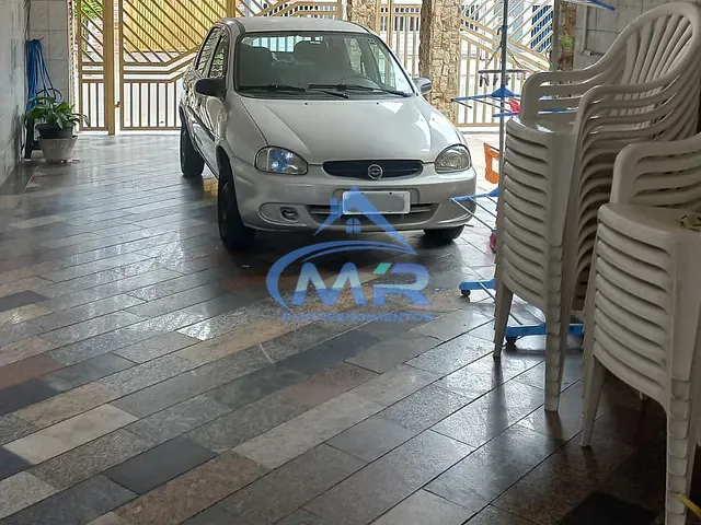 Casa com 300m² 4 quartos e 2 banheiros, à venda, no bairro Vila Buenos Aires em São Paulo