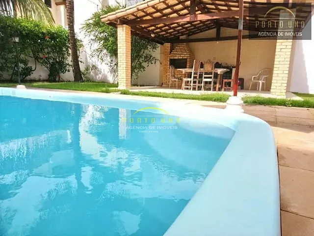 Casa com 900m² 5 quartos e 5 banheiros, à venda, no bairro Itapuã em Salvador