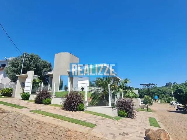 Casa com 324m² 3 quartos e 2 banheiros, à venda, no bairro Colinas Nova Marau em Marau