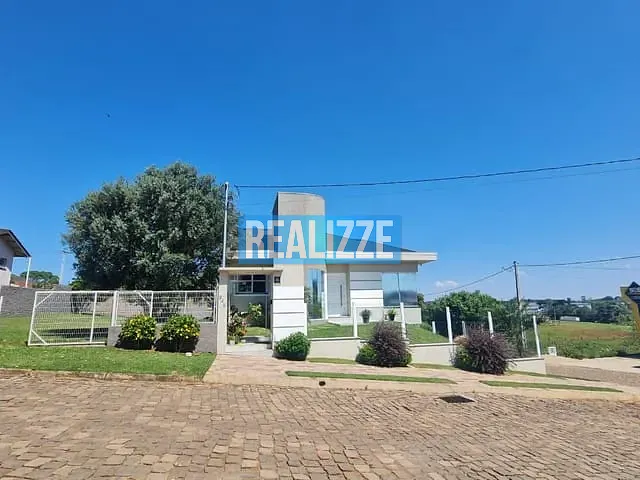 Casa com 324m² 3 quartos e 2 banheiros, à venda, no bairro Colinas Nova Marau em Marau