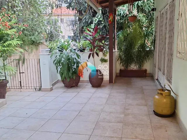 Apartamento com 225m² 3 quartos e 3 banheiros, à venda, no bairro Laranjeiras em Rio de Janeiro