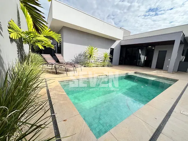 Casa com 510m² 3 quartos e 5 banheiros, à venda, no bairro Jardim Shangri La em Bauru