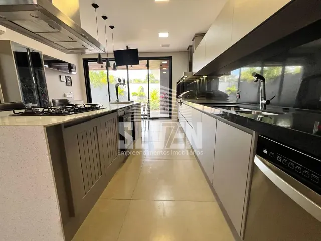 Casa com 510m² 3 quartos e 5 banheiros, à venda, no bairro Jardim Shangri La em Bauru