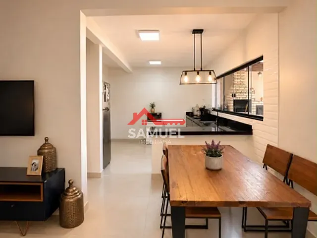 Casa com 205m² 3 quartos e 2 banheiros, à venda, no bairro Setor Habitacional Vicente Pires - Trecho 3 em Brasília